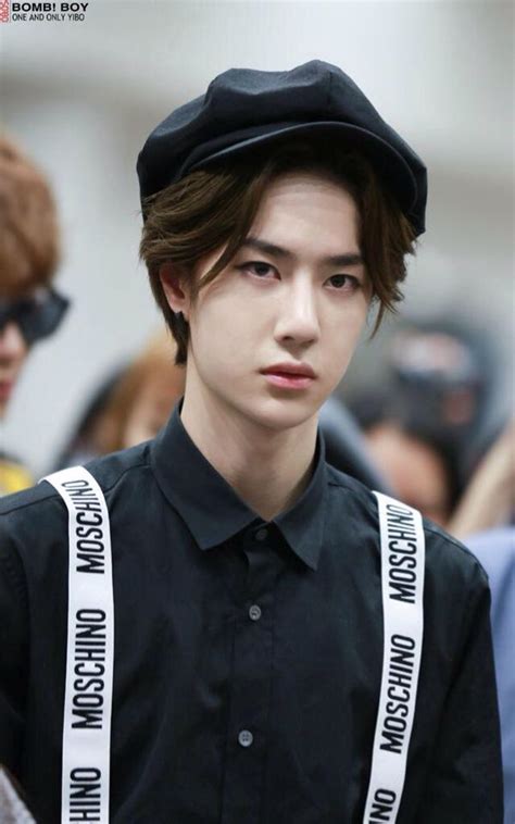 17 Best images about UNIQ- Yibo on Pinterest | Sexy, Posts and New artists