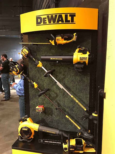 DeWALT Experience 2017 | New DeWALT Tools | Flexvolt