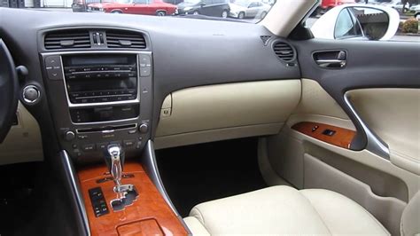 Lexus Is250 Interior