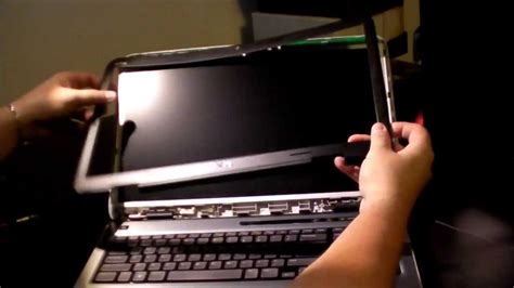 Laptop screen replacement / How to replace laptop screen Dell XPS 17 ...