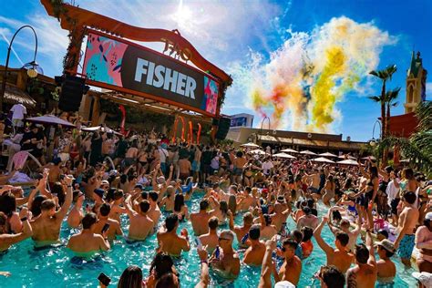 The Guide to Vegas Pool Parties [Updated 2023] | Vegas Good Life