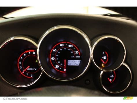 2005 Pontiac Vibe AWD Gauges Photos | GTCarLot.com