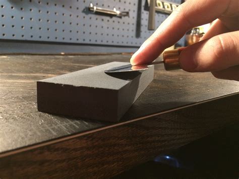 Sharpening a Leather Knife : 6 Steps (with Pictures) - Instructables