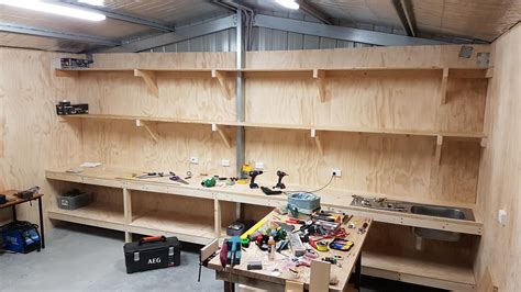Finally finished the bench and shelves in my new shed. : r/Workbenches