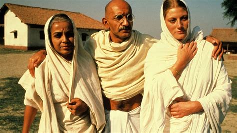 Gandhi | Film 1982 | Moviebreak.de