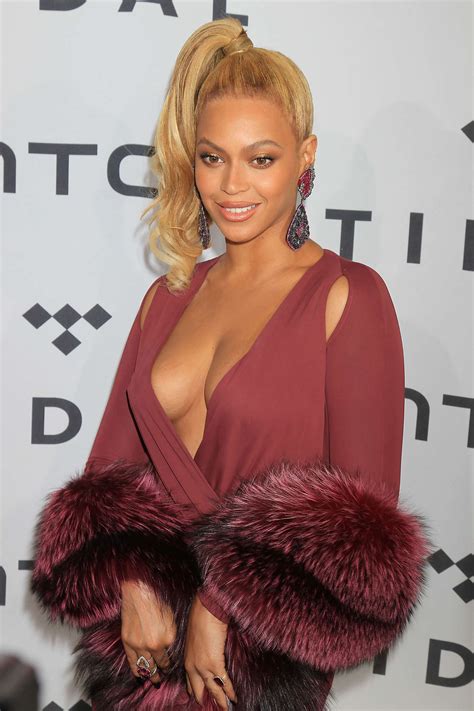 Beyonce: TIDAL X 1020 Amplified by HTC -50 | GotCeleb