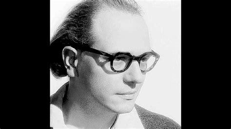 Messiaen - Concert A Quatre - II. Vocalise - YouTube