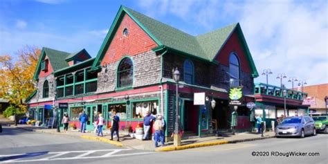 Fall Foliage Cruise — The Fall Colors of Bar Harbor | R. Doug Wicker ...