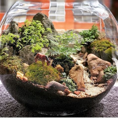 Landscape horse terrarium in 2020 | Miniature garden, How to make ...