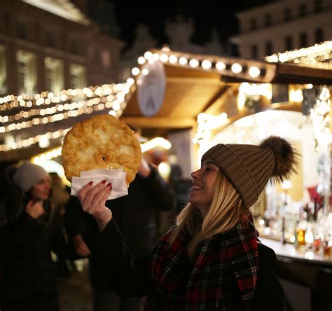 Vienna's Most Delicious Christmas Market Treats - Vienna Insider