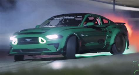 Vaughn Gitten Jr. Drifts A “Cloverleaf” With 900 HP Mustang RTR | Carscoops