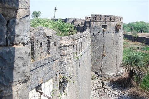 Ahmednagar Fort, Ahmednagar, India Photos