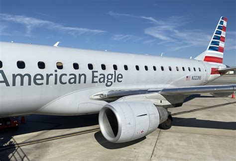 Swoon: American Eagle Heritage Livery Retro Jet - One Mile at a Time