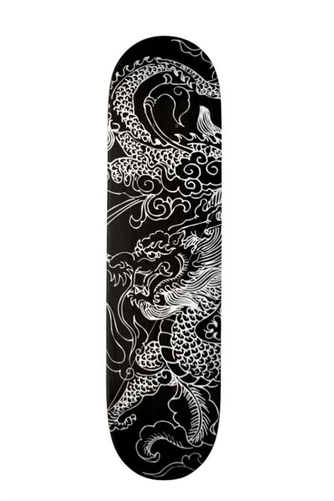 Black and White Dragon Skateboard | Zazzle | Diseño del monopatín, Monopatines, Arte del monopatín