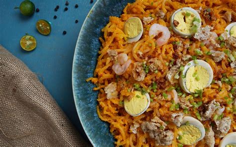 The Celebritydom of Pancit Malabon - Food Philippines