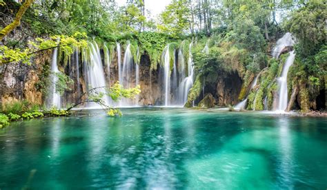 Plitvice Lakes, Croatia: Best Walking Route, Helpful Tips & Photos – Earth Trekkers