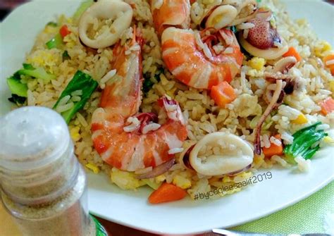 Resipi Nasi goreng Seafood oleh Leesa Alif - Cookpad