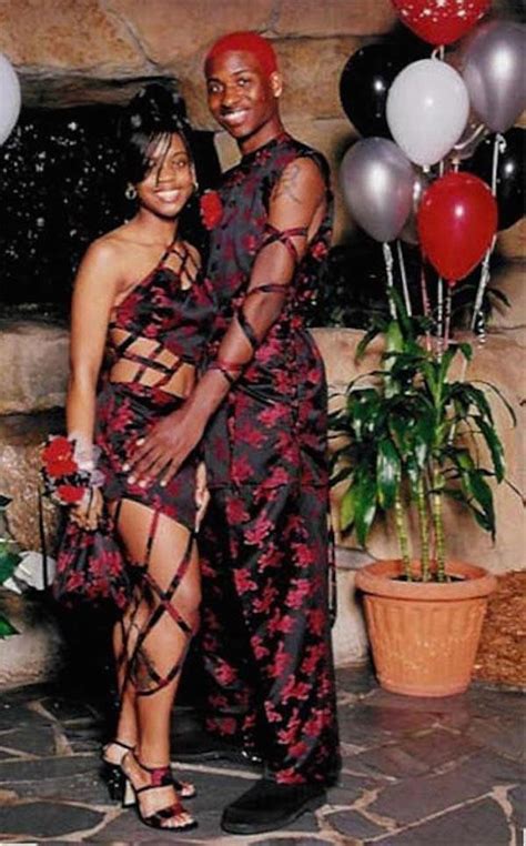 53 Prom Photo Fails That Will Make You Glad You're Not 17 Anymore