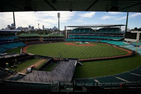 The Sydney Cricket Ground all ready for opening day. Bring on season 2014! : baseball