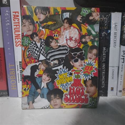 Sealed ALBUM NCT DREAM HOT SAUCE BORING VERSION (SEALED), K-Wave di Carousell