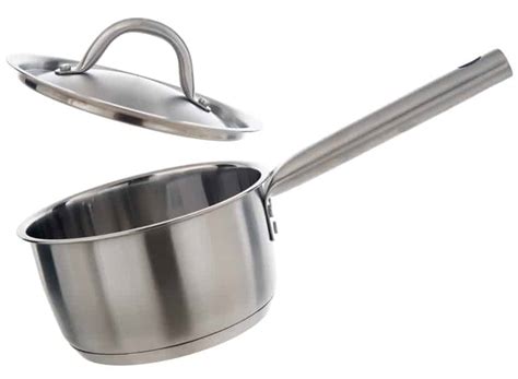 Saucepan Vs Saucier – What’s The Difference? - Foods Guy