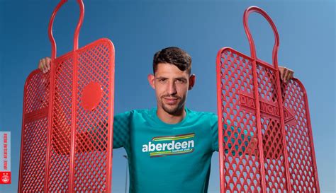 Aberdeen FC on Twitter: "Our latest summer signing 📸"