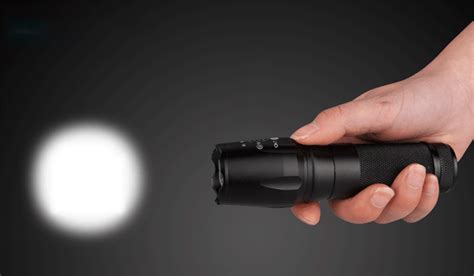 LED Flashlight 3000lumen cree xm-l2 zoomable led torch suitable for 18650/26650/AAA black ...