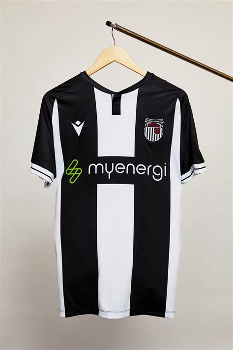 Grimsby Town 2023-24 Home Kit