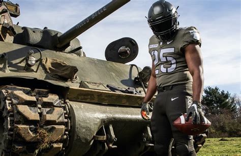 Army Black Knights Unveil “Tropic Lightning” Uniforms For Navy Game ...