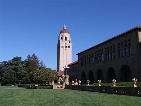 Stanford University campus tour | Family Road Trip Guru: Kid-friendly Travel Ideas