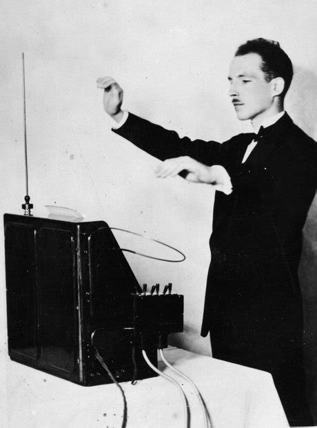 Theremin - The 13 weirdest musical instruments ever - Classic FM