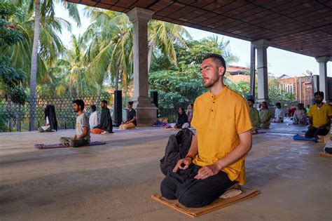 Isha Kriya Meditation: Philosophy, Techniques and Benefits