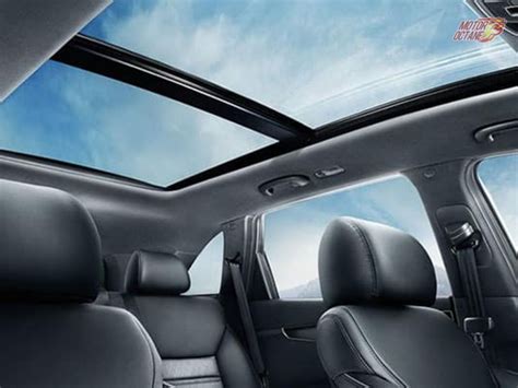 Why do some manufactures not offer Sunroof in India? » MotorOctane