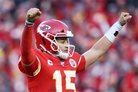 Patrick Mahomes' $450 Million Contract Makes Him Wealthier Than 7 Different Countries