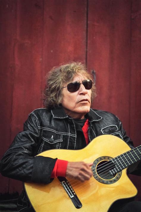 José Feliciano On 50 Years Of "Feliz Navidad," New Album 'Behind This Guitar' & Hitting The Big ...