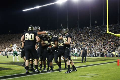 Purdue Football Season Ticket Sales Continue to Rise - Hammer and Rails