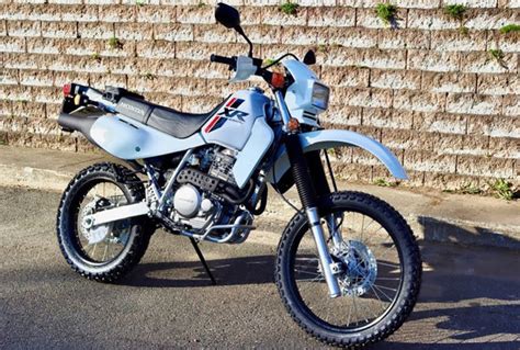 2022 Honda XR650L Adventure Motorcycle - Review Specs