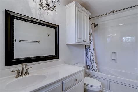 room, indoors, inside, family, house, bathroom, faucet, mirror, cabinet, toilet | Pxfuel