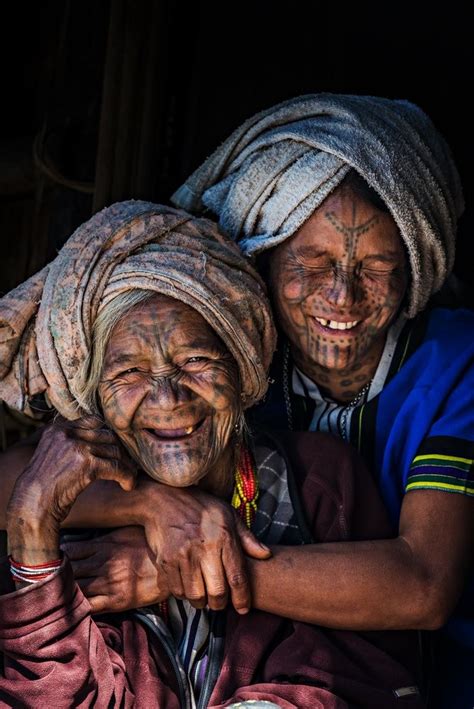 Happy in Myanmar (Chin State) | Myanmar art, Chin state, Photography ...