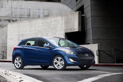 2013 Hyundai Elantra GT Hatchback Revealed [Photo Gallery] - autoevolution