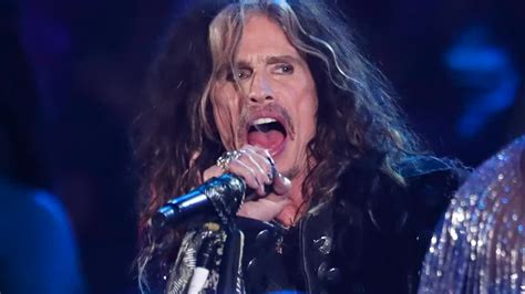 Steven Tyler wins dismissal of sexual assault suit