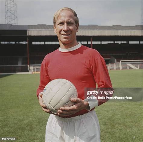 Bobby Charlton Manchester United Photos and Premium High Res Pictures ...