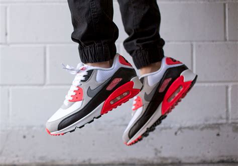 Nike Air Max 90 Infrared 2015 - Sneaker Bar Detroit