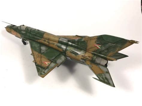 BATTLEMODELS: Eduard MIG-21 BIS 1/48