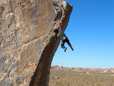 Rock Climbing In Joshua Tree National Park, California, USA • Travel Tips