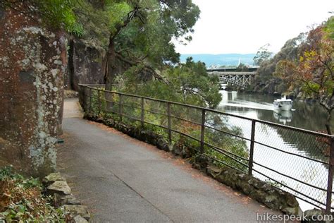 Cataract Gorge | Tasmania | Australia | Hikespeak.com