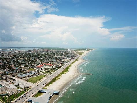 High Definition 24/7 Galveston Webcam from the USA.