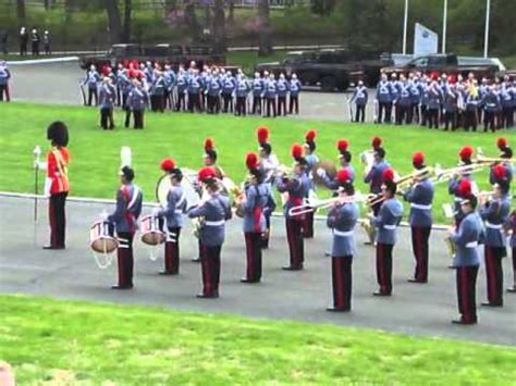 Valley Forge Military Academy & College Alumni weekend 2011 Parade Band # 1 - YouTube