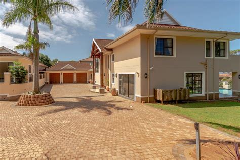 6 Bedroom House For Sale | Durban North | 1ND1507846 | Pam Golding ...