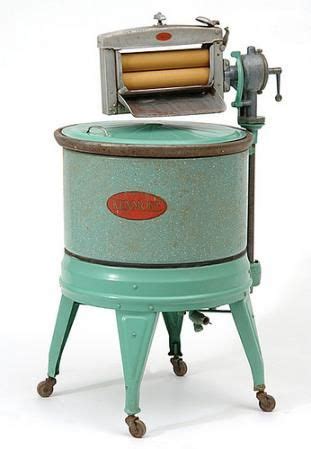 old fashioned washing machine wringer - Main Event Weblog Pictures